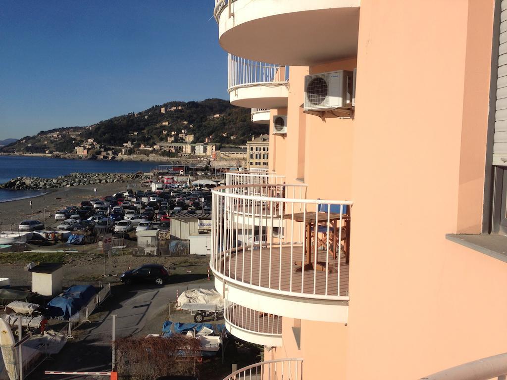 Hotel Sirenella Mele Buitenkant foto